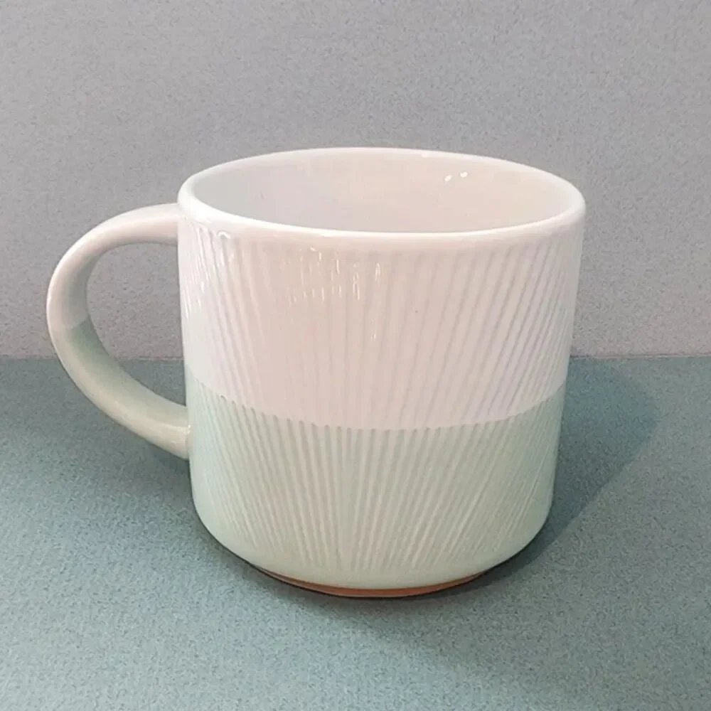 Starbucks 2014 Seafoam Mint Green & White Textured Ceramic Stacking Mug 14oz